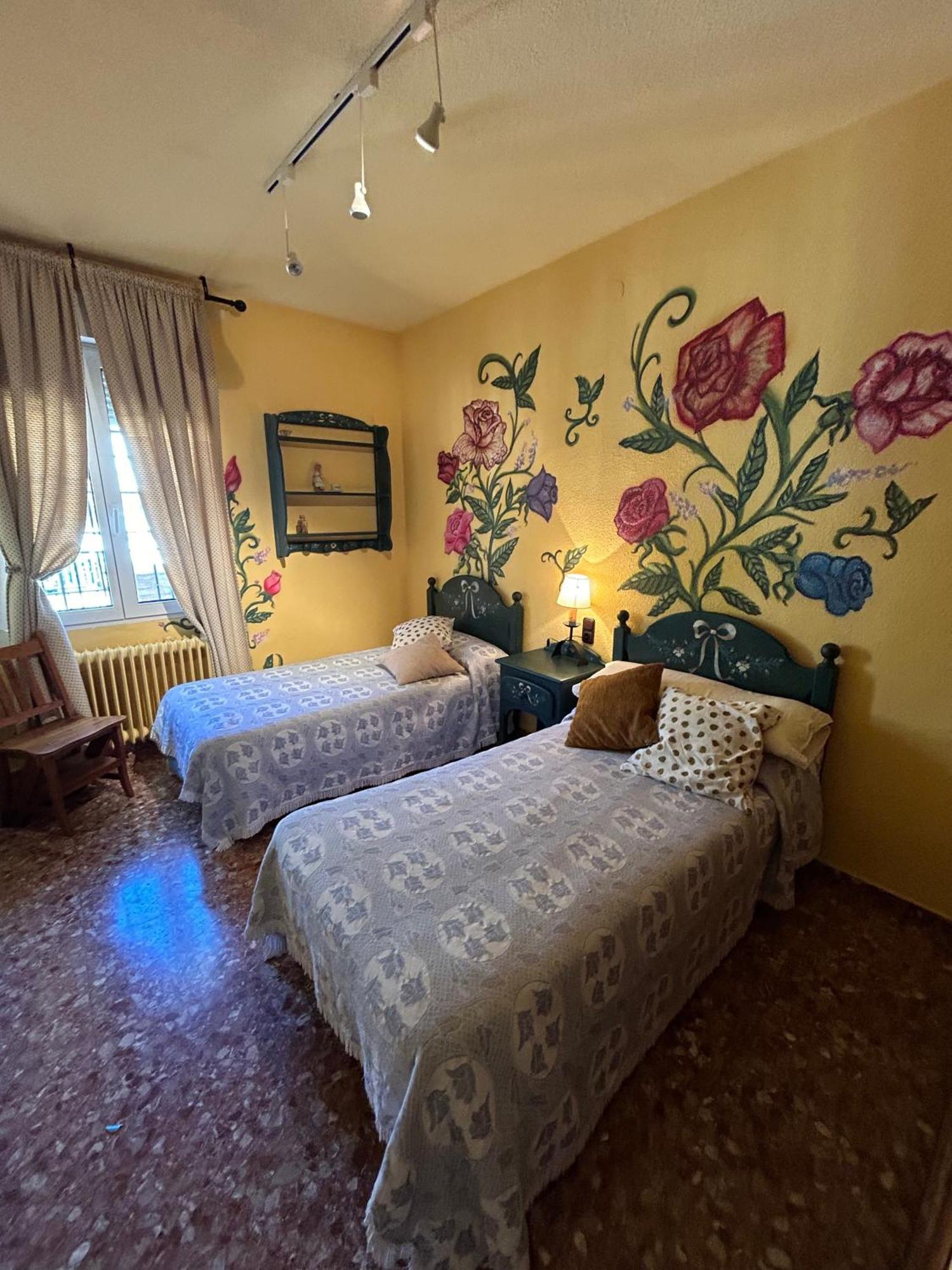 Casa Los Rosales Alfacar Екстер'єр фото