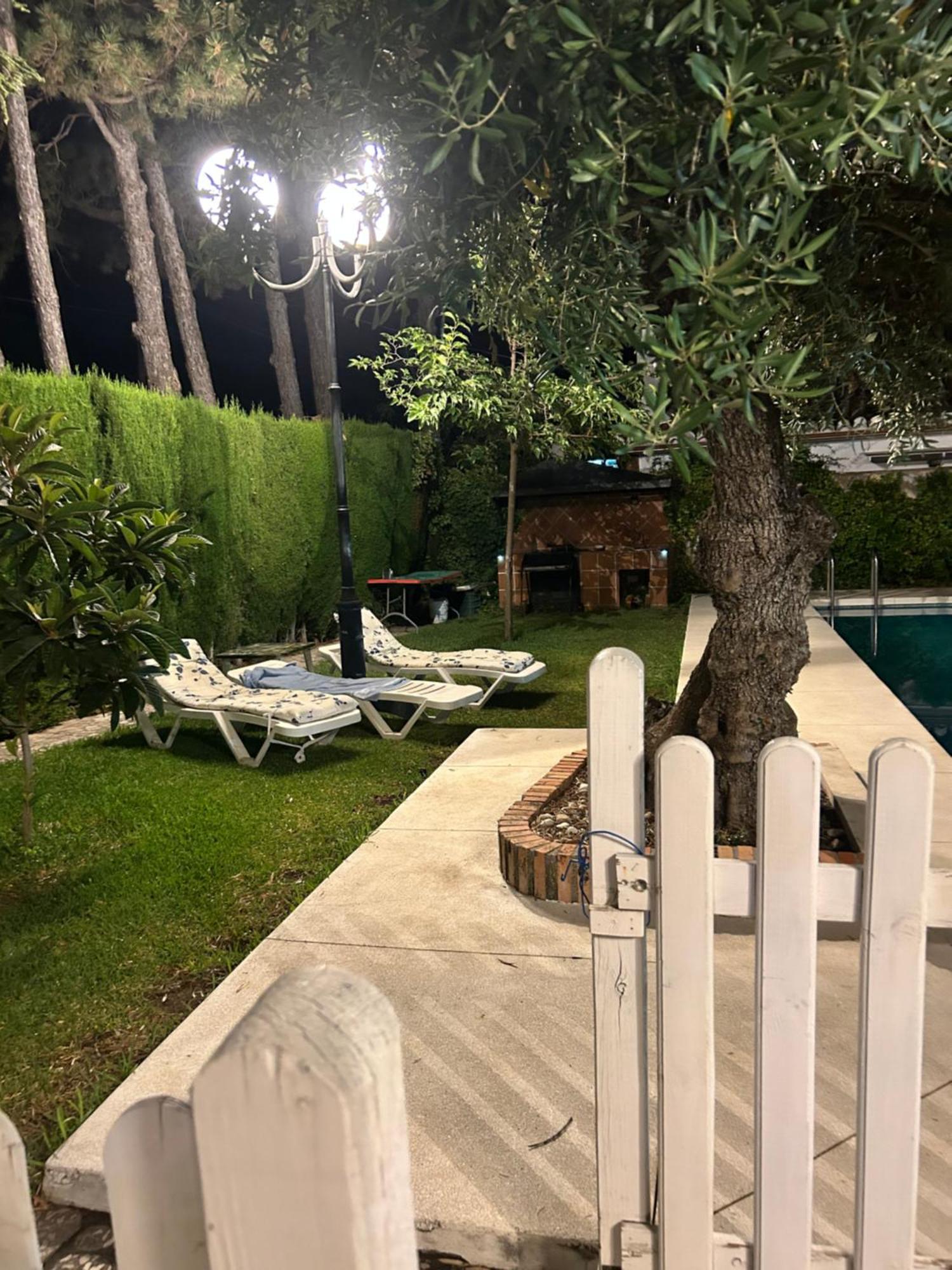 Casa Los Rosales Alfacar Екстер'єр фото
